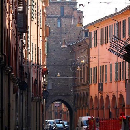 University Beb Bologna Bed & Breakfast Exterior photo